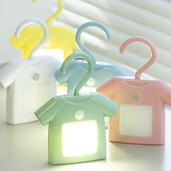 照明 クローゼットライト 人感センサー付き T-shirt （ ライト クローゼット ランタン LE...