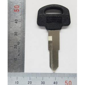 KAWASAKI Z1 Z2 ブランクキー KW3 SILCA 合鍵材料 鍵番号801-845