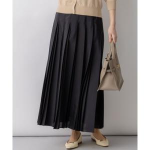 23区（大きいサイズ） グロッシープリーツ ロングスカート （ブラック）