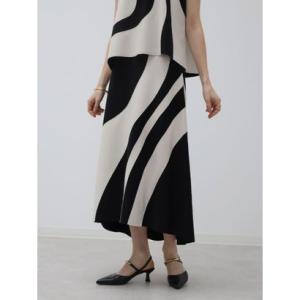 アーガ Aga パネルデザインヘムラインスカート （シロクロ）