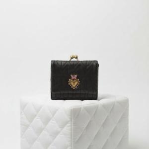 新品】1週間以内発送 鬼滅の刃×ANNA SUI 二つ折り財布 / 胡蝶姉妹