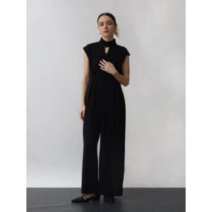 アーガブラック Aga Black トライアングルネックオールインワン （ブラック）