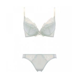 アモスタイル バイ トリンプ AMOSTYLE BY Triumph AMOSTYLE Daily AMOSTYLE デコルテビューティーブラ ブラ＆