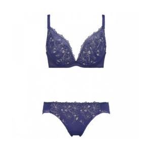 アモスタイル バイ トリンプ AMOSTYLE BY Triumph チャーミングラマー ブラ＆ショーツセット ラインアートステッチ 1410 E-G