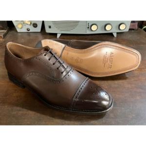 レザーソール 360°フルマッケイ製法 内羽根セミブローグ （ダークブラウン) AMBUR CHAR