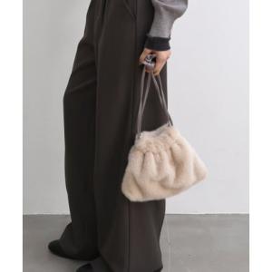 アンドミー andme ファー 巾着 2way ショルダー バッグ （アイボリー）