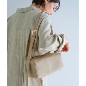 アンドミー andme フェイクレザー スクエア ボックス バッグ evernavy エバーネイビー （グレージュ）