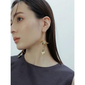 アニュアンス anuans 【WEB限定】フラワーモチーフメタルイヤリング （GOLD）｜locondo-shopping