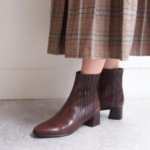 アプレ apres 上質レザーがコーデを格上げ◇クラシックサイドゴアブーツ （ダークブラウン） （ダークブラウン）