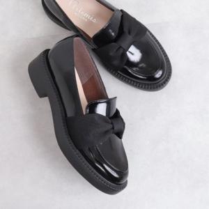 アルテミス バイ ダイアナ artemis by DIANA グログランリボン厚底ローファー （黒人工エナメル）