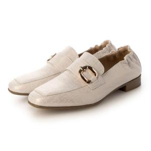 サヴァサヴァ cava cava ベルトバックルローファー （アイボリー） （アイボリー）