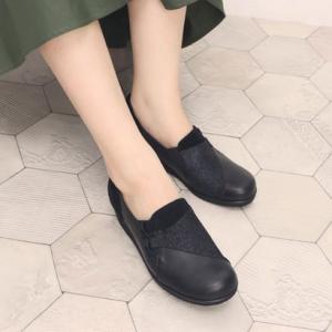 シティゴルフ City Golf ゆったりとした足入れで履き心地が非常に良い 4E カジュアル・スリップオンシューズ GFL1122 （ブラックコンビ