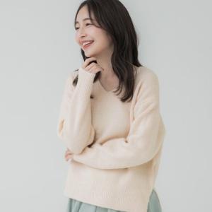 コカ coca ヤック風Vネックプルオーバーニット （Ivory）