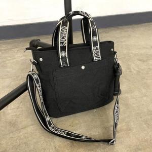 シーアールビー CRB ロゴショルダーキャンバストートバッグ （ブラック）