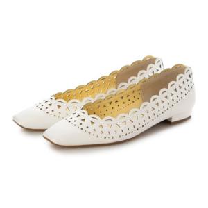 ダイアナ DIANA フラットパンプス （白カーフ）