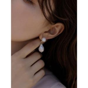 エイミーイストワール eimy istoire ニュアンスコンビ淡水パールピアス （WHITE）｜locondo-shopping