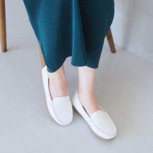 エンチャンテッド enchanted プレーンモカシンシューズ