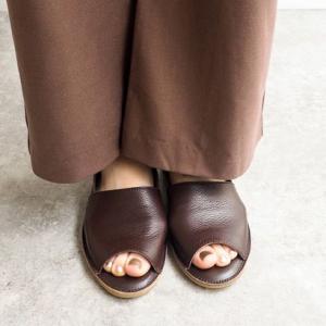 エンアシナガオジサン EN あしながおじさん オープントゥシューズ （ダークブラウン）