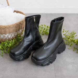 ファビーファビー FABBY FABBY. ボリュームスニーカーストレッチブーツ （ブラックブラック）