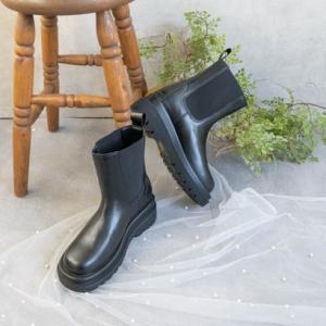 ファビーファビー FABBY FABBY. サイドゴアブーツ （ブラック）