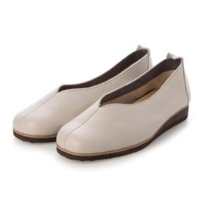 フィグリーノ Figurino【本革/軽量】足を包み込む、やわらか仕立て レザー軽量Vカットフラットシューズ （グレージュ）