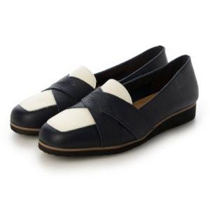 フィグリーノ Figurino【本革】足を包み込む、牛革やわらか仕立て クロスベルトローファー （ネイビー）