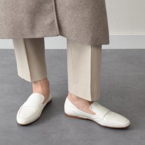 FABIO RUSCONI（ファビオルスコーニ） スクエアトウメッシュフラット