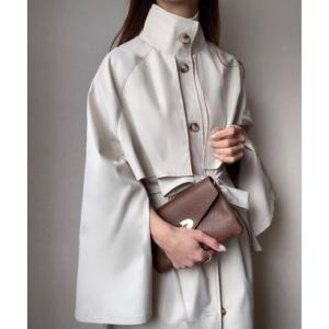 フィルー FILLOU ヨーク付きスタンドカラートレンチコート （アイボリー）