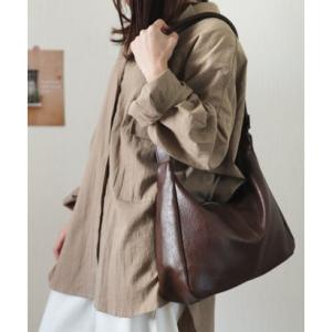 フロージュ florge 【軽量・上品見え】レザータッチステッチラインショルダーバッグ （モカ）