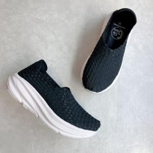 ゴムゴム Gomu56 洗える 軽量 厚底 スリップオンスニーカー （ブラック/ブラックラメ）