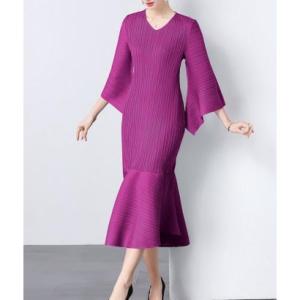 グレース エフ Grace F ＊切り替えデザイン フレアスリーブ おしゃれ 年間愛用 （PLUM）