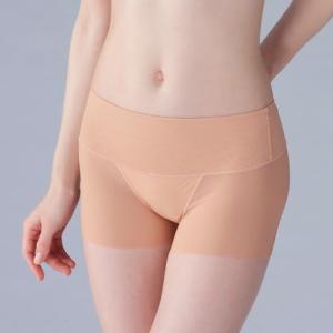 グンゼ GUNZE 【お腹シェイプ×骨盤サポート】1分丈レギュラーショーツ【返品不可商品】 （ロイヤ...