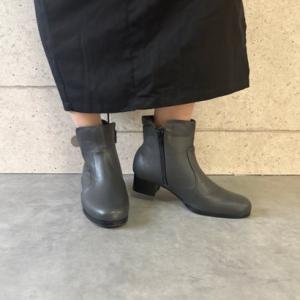 エレモーサ HERMOSA 【日本製/軽量/ 柔らか本革 】ショートブーツ （グレー）