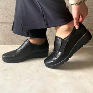 エレモーサ HERMOSA 【日本製/4E幅/軽量/柔らか本革】ふかふか「ゆったり楽らく」 コンフォートシューズ （ブラック）