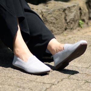 ハスキー husky Co.Ltd. BOUQET 洗える軽量スクエアニットパンプス （GRAY）