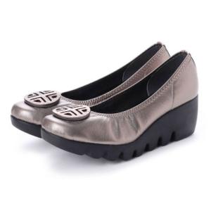 イタリコ ITALICO 日本製 楽チン ふかふか 波型 厚ソール モチーフ付きコンフォートシューズ （オーク）