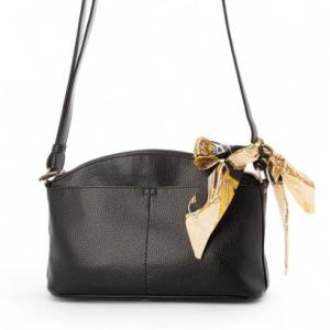 ラポルタ ディ ズッケロ la porta di zucchero 【La porta di zucchero 】軽量ミニショルダー （BLACK）