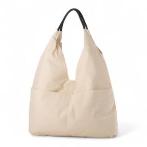 ラポルタ　ディ　ズッケロ la porta di zucchero トライアングルナイロントート （IVORY）