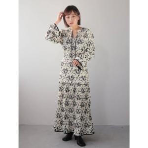 レディメイド LADYMADE キーネックバイカラープリーツワンピース （ホワイト）