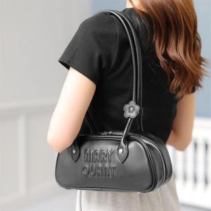 MARY QUANT（マリークヮント） ボストンバッグ マリークワント ピン