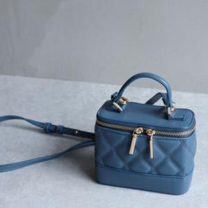 ミレム mirem Square vanity bag （BLUE）