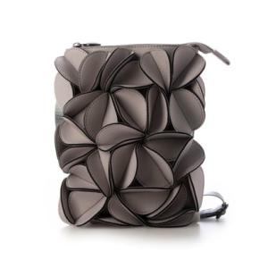 ミオオッジ MIOOGGI ネオプレン3Dサークルポシェット （ライトグレー）