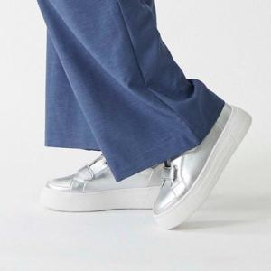 fitfit（フィットフィット） スリッポンレザースニーカー701
