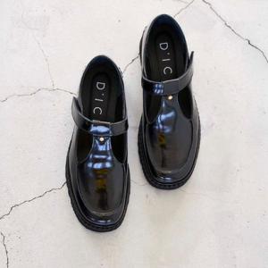 モード エ ジャコモ ディッシィ MODE ET JACOMO D'ICI Tストラップローファー （ブラック）