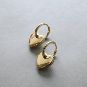 ノエルマーケット Noelmarket ピアス 金属アレルギー対応 フープピアス ハートピアス つけっぱなし 18k シンプル 人気 上品 レディース