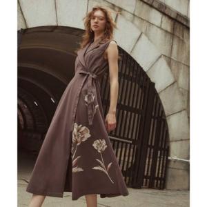 新品 Noela ノエラ ビーズフラワートレンチワンピース ベージュ S ノエラ NOELA ビーズフラワートレンチワンピース （ベージュ