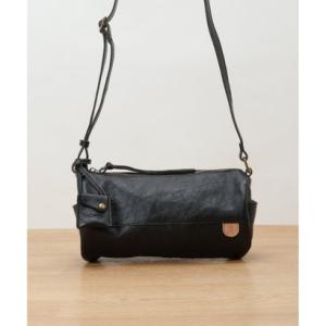 バックヤードファミリー BACKYARD FAMILY toleur カウレザーロールショルダー （BK）