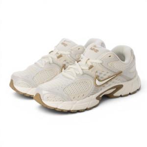 ナイキ NIKE レディース スニーカー V5 RNR HQ7901 （ブラウン）