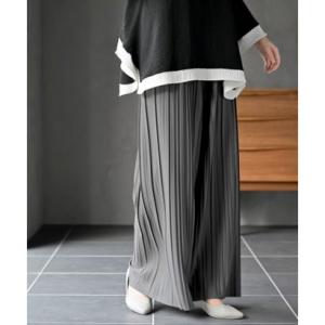 アールピーエス rps プリーツワイドパンツ （チャコールグレー）