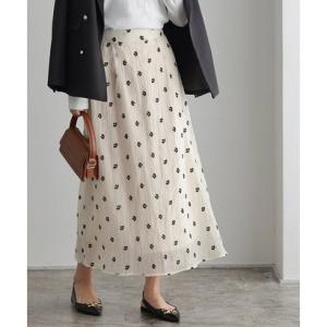 エンブロイダリーフラワーセミフレアスカート （アイボリー）